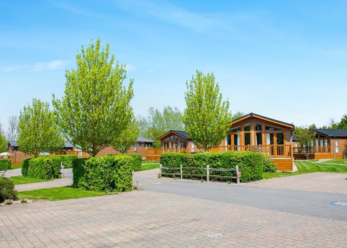 Canterbury Reach Lodge Retreat Petham Екстериор снимка